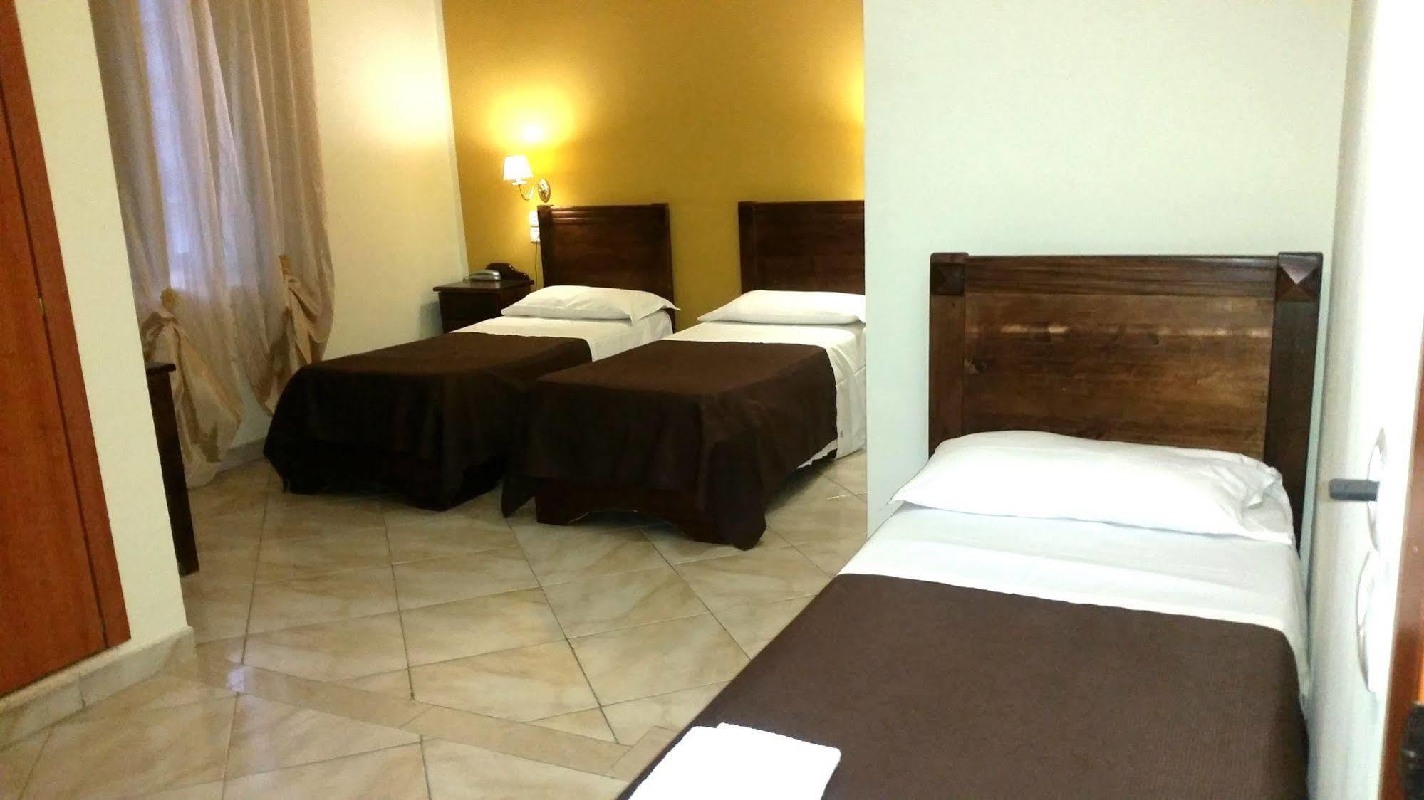 Hotel Sannita Casoria Bagian luar foto