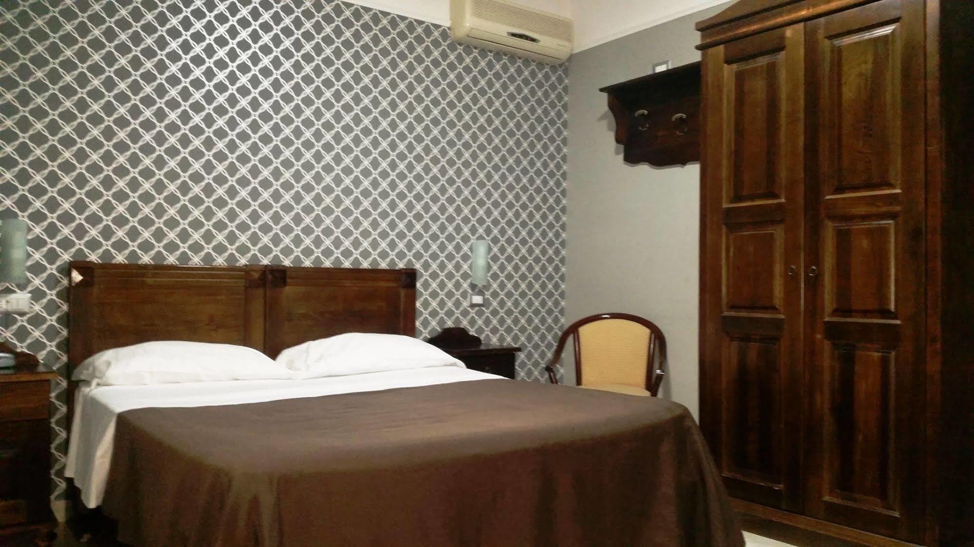 Hotel Sannita Casoria Bagian luar foto